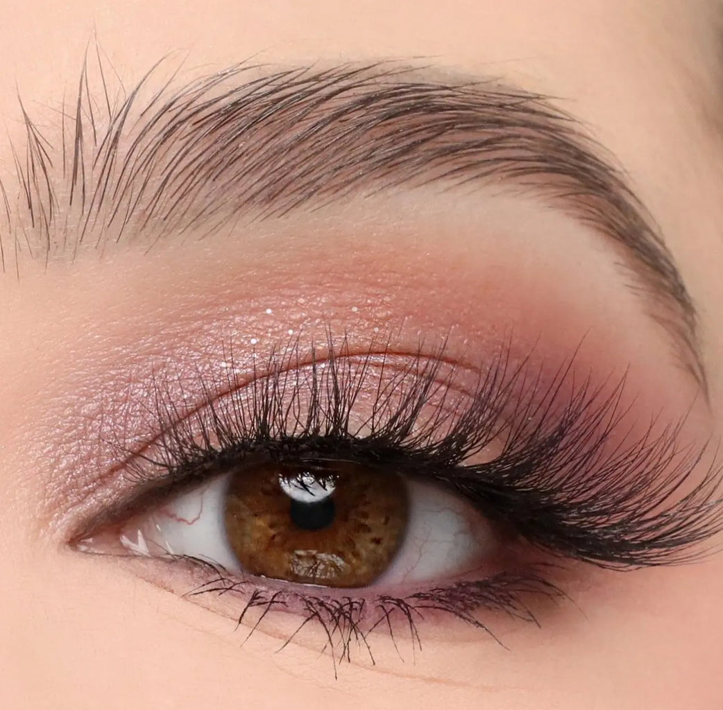 Lucky Chick Daydreams Palette – Mauve matte with Rose Gold shimmer blended on eyelid for luminous finish